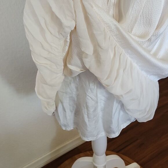 Development by Erica Davies 100% Silk Dress - Picture 4 of 7